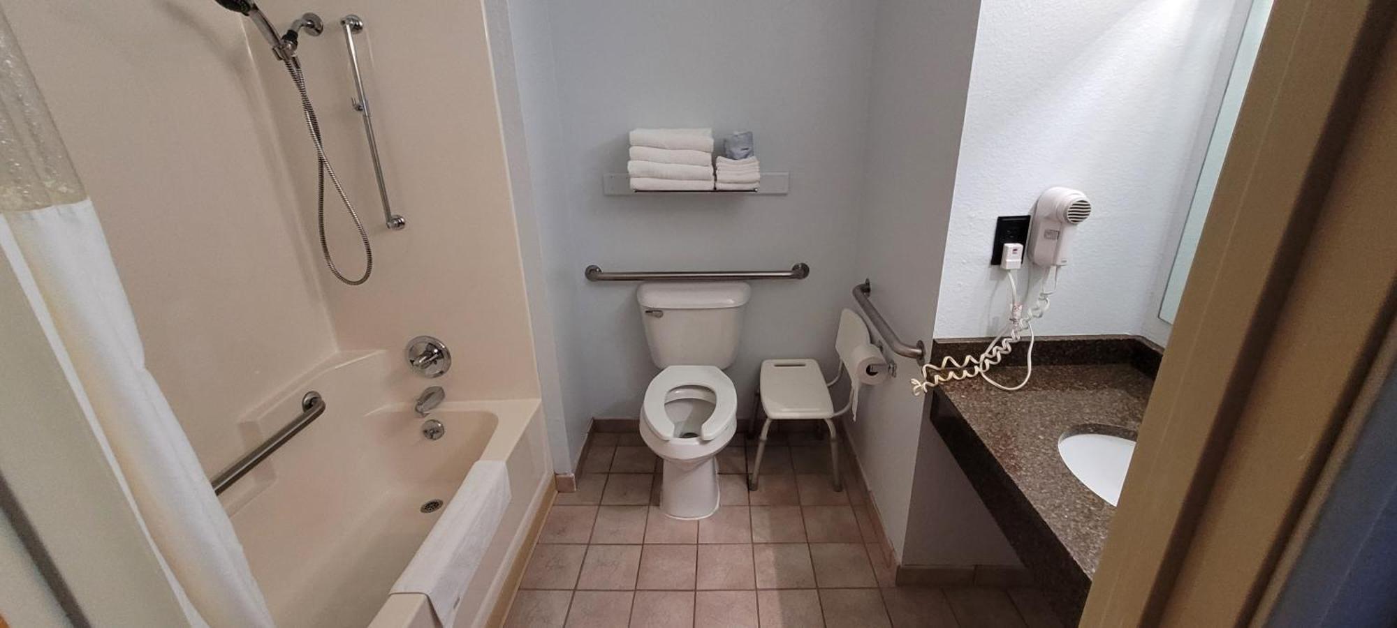 Pictured Rocks Inn And Suites Мунизинг Экстерьер фото